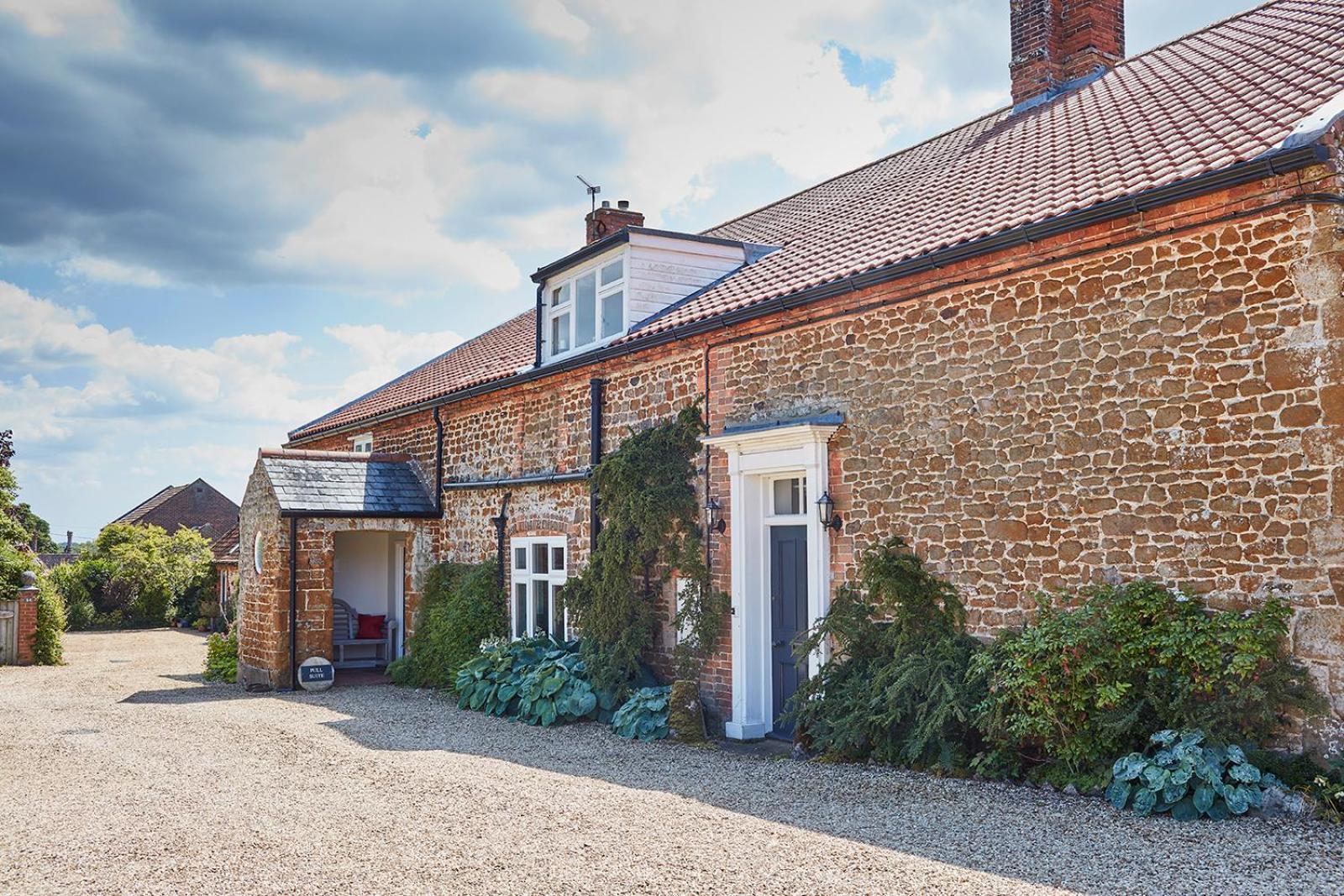 Cliff Farmhouse B&B Suites Hunstanton Exterior photo